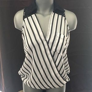 Striped Sleeveless Top with Lace Collar